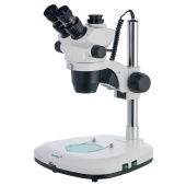 Microscopio trinocular Levenhuk ZOOM 1T