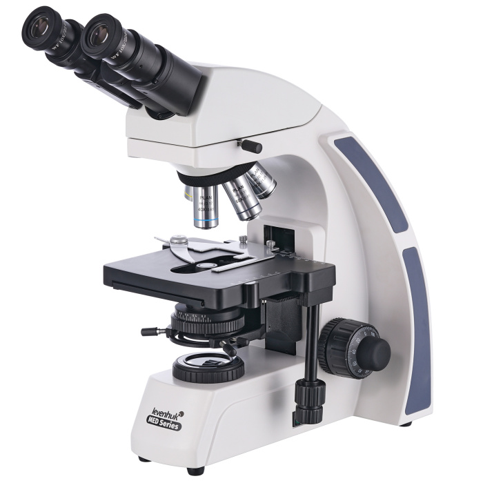 Microscopio binoculare Levenhuk MED 40B